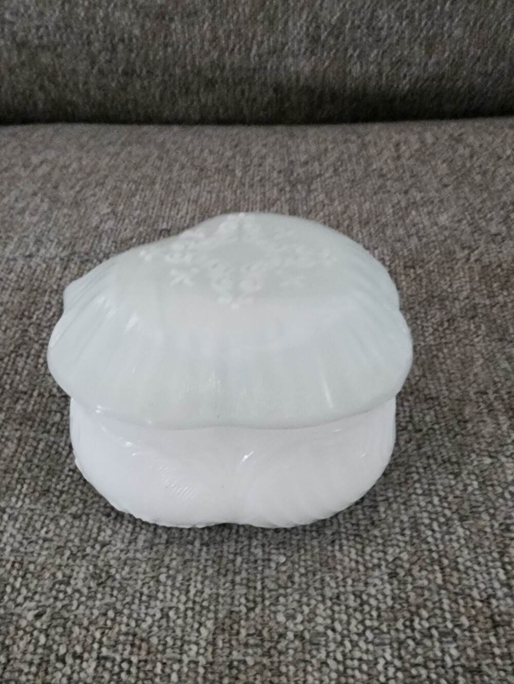 Vintage, Antique McKee Milk Glass Trinket, Dresser Box